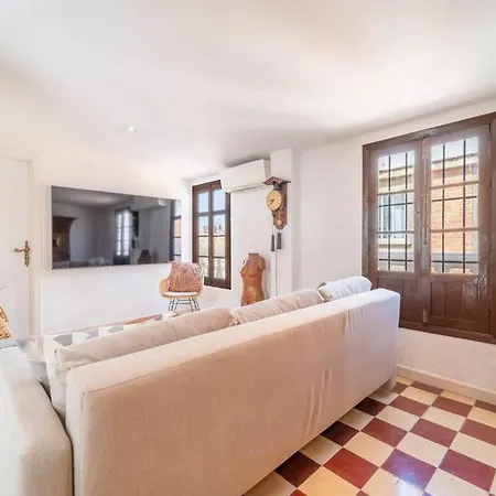Penthouse Del Conde - Tcm *